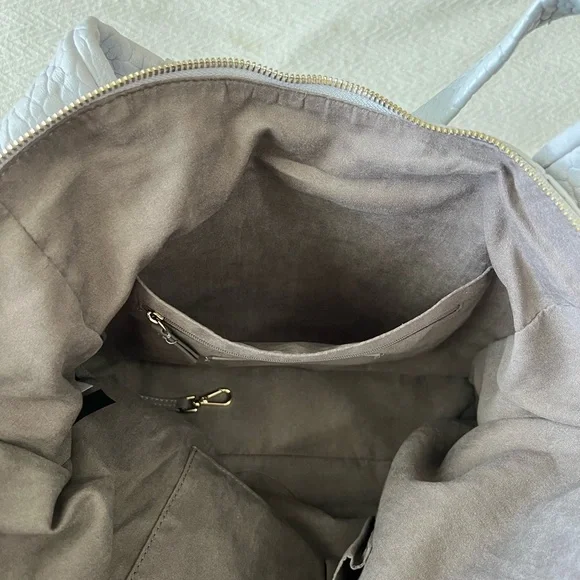 Vince Camuto Convertible Pale Mist Gray Leather Pleated Tote Steph - Picture 12 of 12